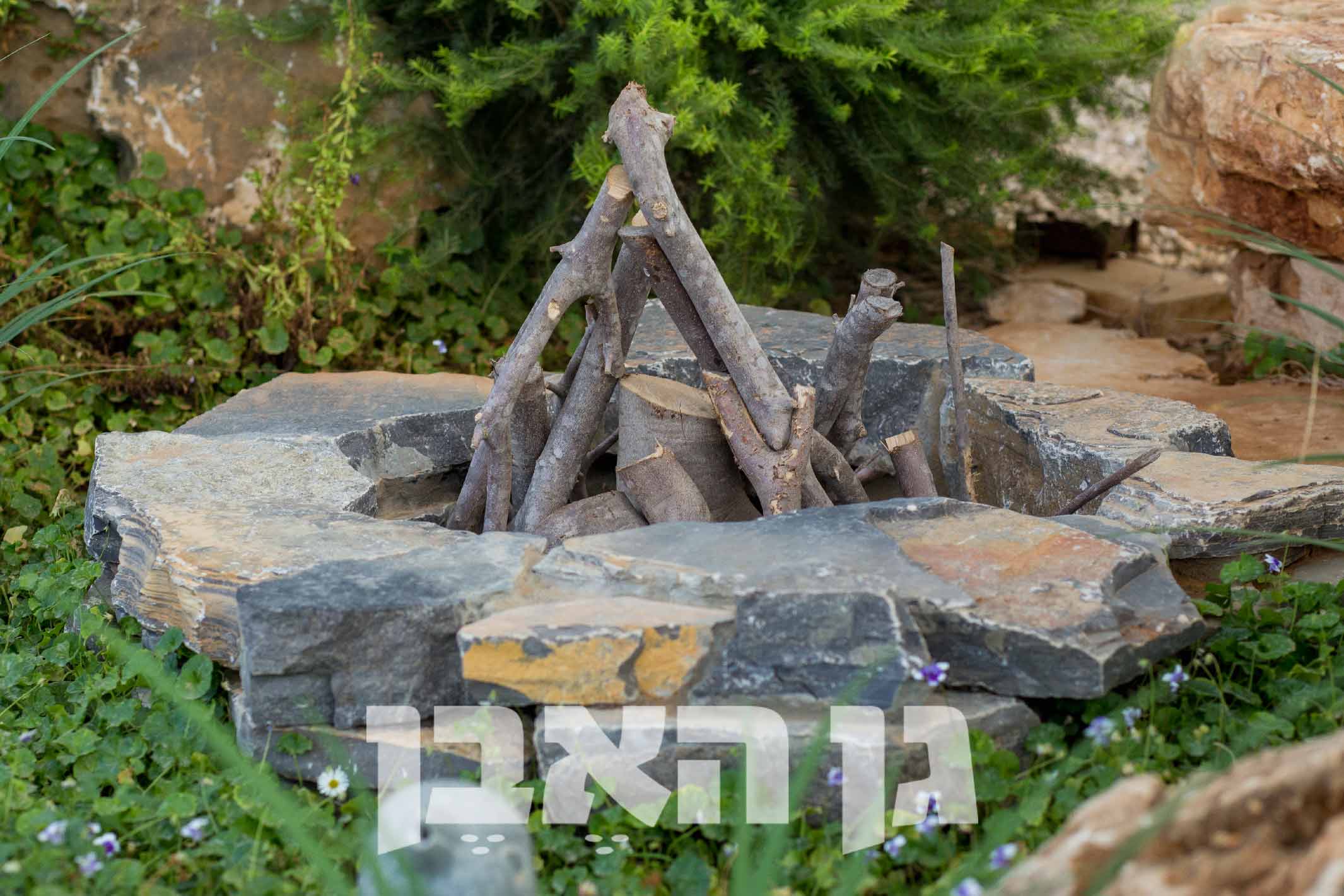 גן האבן | יבוא ושיווק אבן טבעית לעיצוב חוץ - אבני מדרך, חלוקי נחל ...