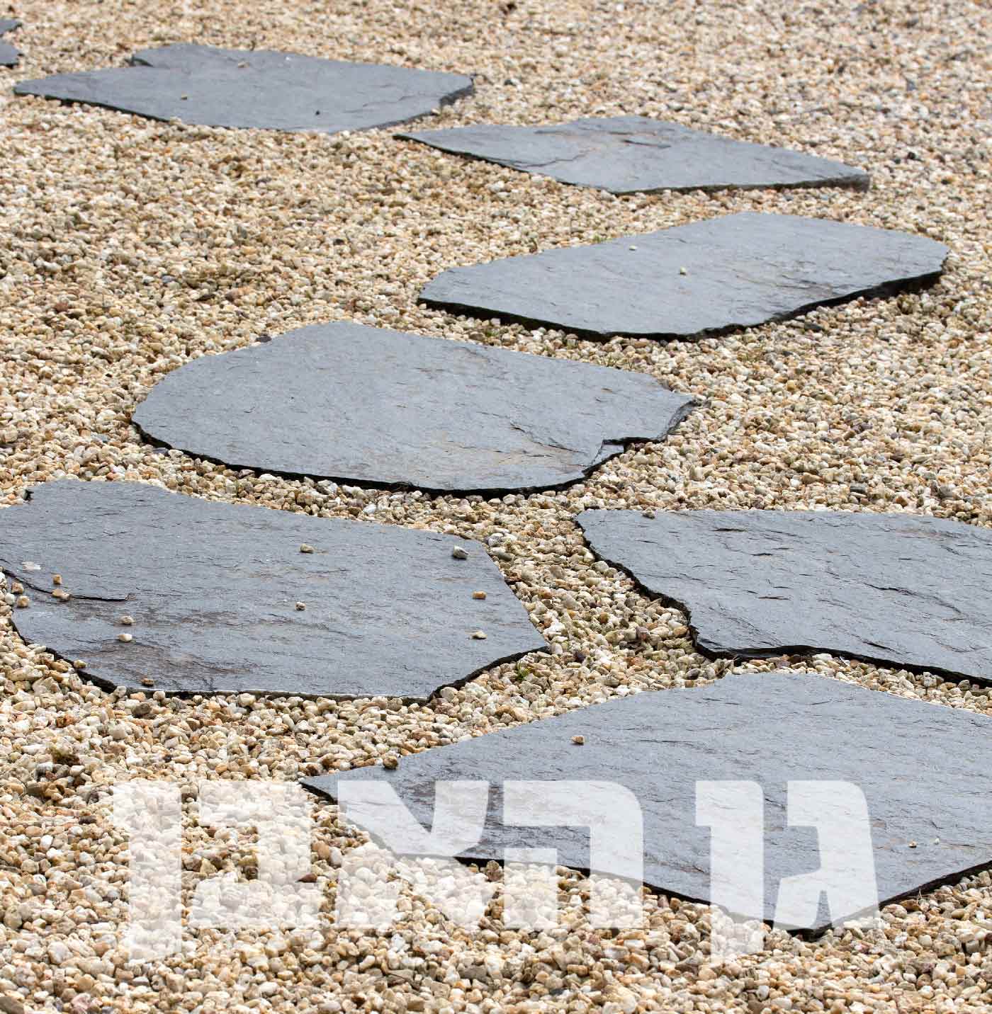 גן האבן - מודיעין | כפר רות - המדריך להנחת אבני דרך